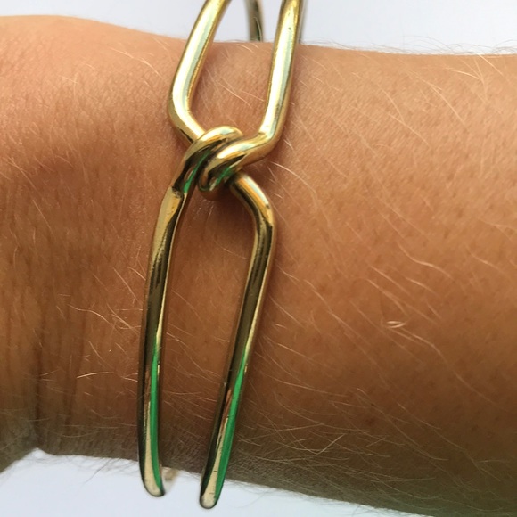 Knot Cuff - Picture 3 of 3